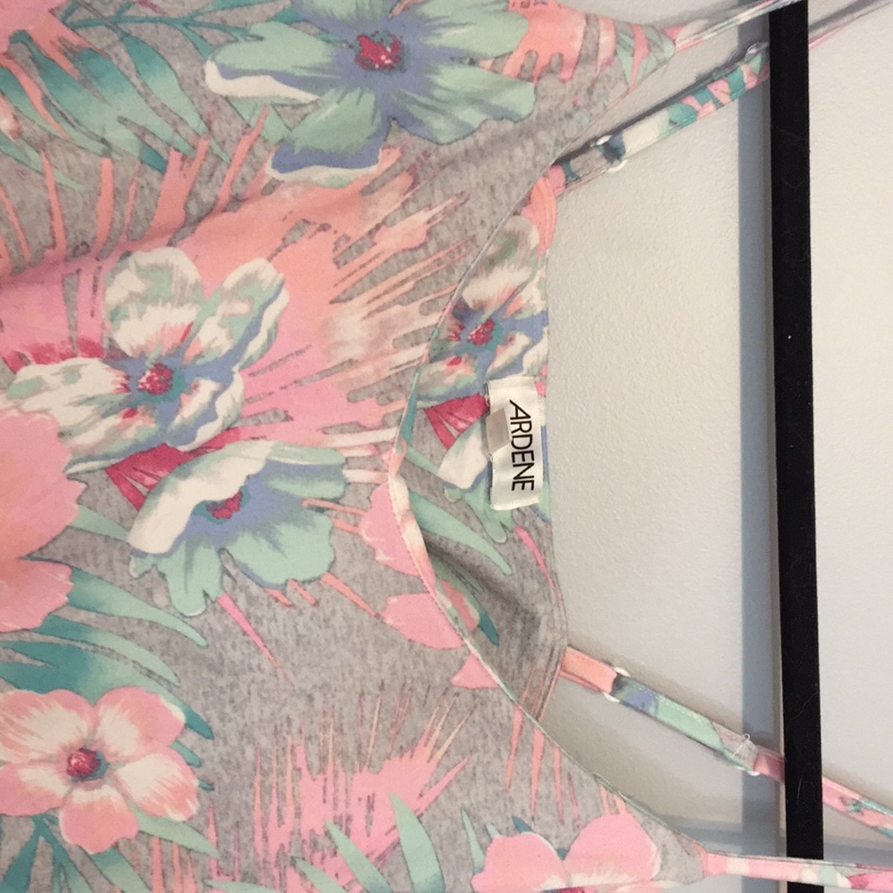 Floral Romper - Picture 2 of 4